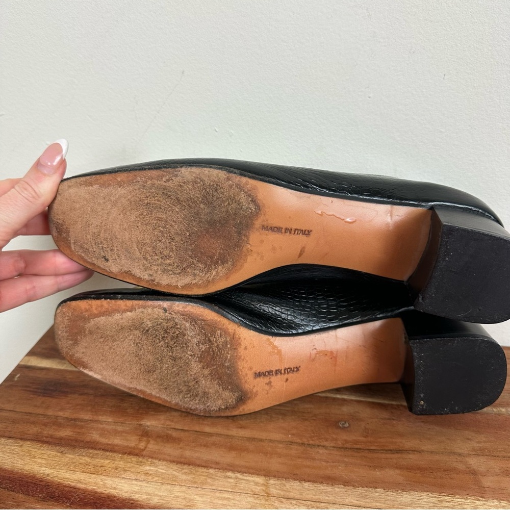 Vintage Salvatore Ferragamo Gancini Pumps - Picture 11 of 13